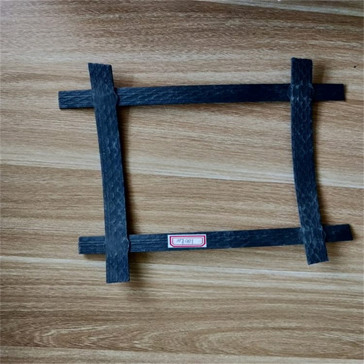 钢塑土工格栅的产品特点表现在哪些方面